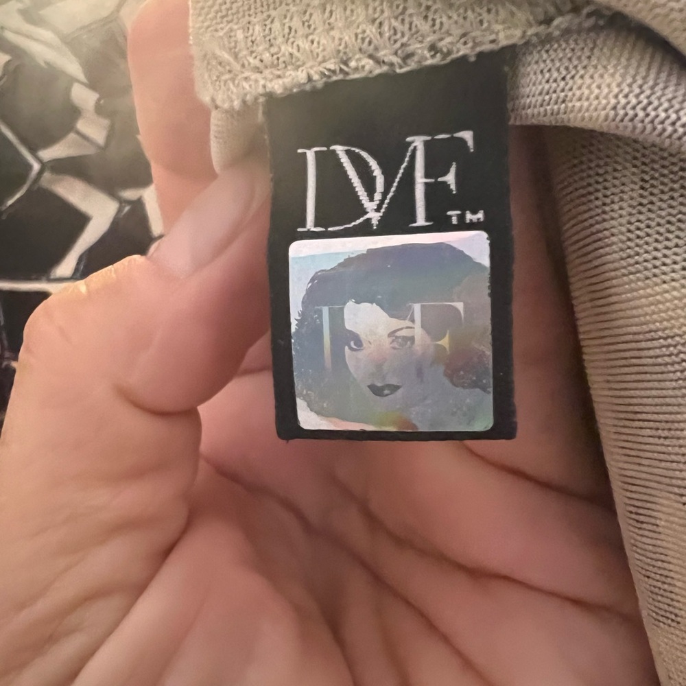 Diane Von Furstenberg Geometric print dress - Picture 12 of 15
